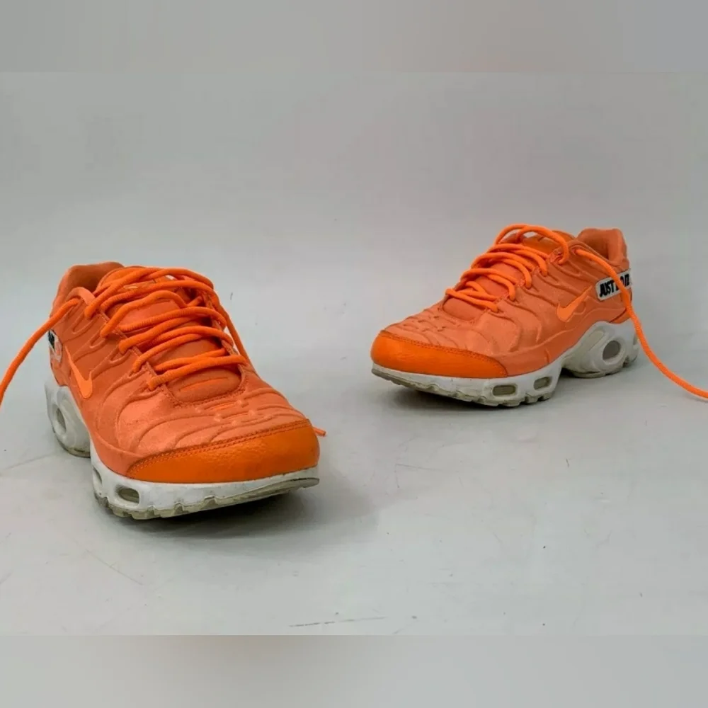 Nike Air Max Plus Just Do It Pack Orange Sneakers Women 8 or Men 6.5